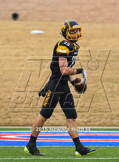 Thumbnail 2 in Follett vs. Richland Springs (UIL 1A Six-Man Final) photogallery.