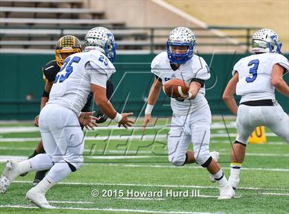 Thumbnail 3 in Follett vs. Richland Springs (UIL 1A Six-Man Final) photogallery.