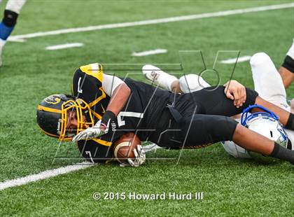 Thumbnail 2 in Follett vs. Richland Springs (UIL 1A Six-Man Final) photogallery.