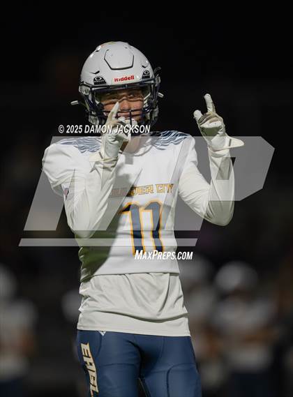 Thumbnail 3 in Boulder City vs Virgin Valley (3A Southern League Semifinals) photogallery.