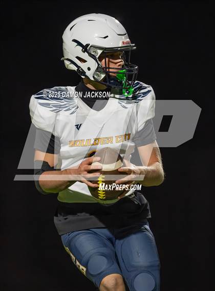 Thumbnail 1 in Boulder City vs Virgin Valley (3A Southern League Semifinals) photogallery.