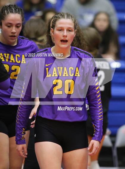 Thumbnail 1 in Lavaca vs. Mansfield (AAA 2A State Final) photogallery.