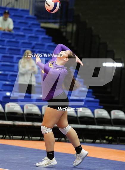 Thumbnail 2 in Lavaca vs. Mansfield (AAA 2A State Final) photogallery.