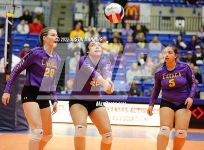 Thumbnail 3 in Lavaca vs. Mansfield (AAA 2A State Final) photogallery.