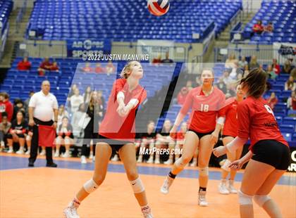 Thumbnail 1 in Lavaca vs. Mansfield (AAA 2A State Final) photogallery.