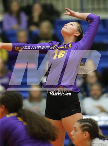 Thumbnail 2 in Lavaca vs. Mansfield (AAA 2A State Final) photogallery.