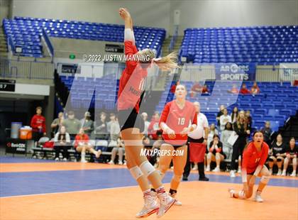 Thumbnail 1 in Lavaca vs. Mansfield (AAA 2A State Final) photogallery.