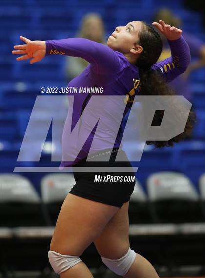 Thumbnail 2 in Lavaca vs. Mansfield (AAA 2A State Final) photogallery.
