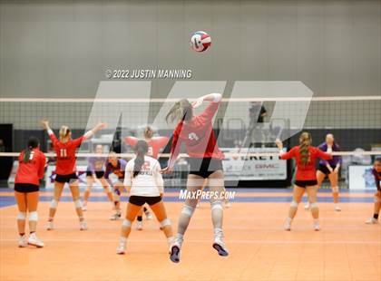 Thumbnail 2 in Lavaca vs. Mansfield (AAA 2A State Final) photogallery.