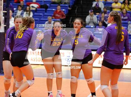 Thumbnail 1 in Lavaca vs. Mansfield (AAA 2A State Final) photogallery.