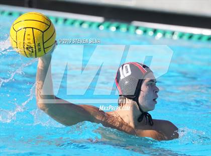Thumbnail 2 in Harvard-Westlake vs. Huntington Beach (CIF SoCal Regional D1 Semifinal) photogallery.