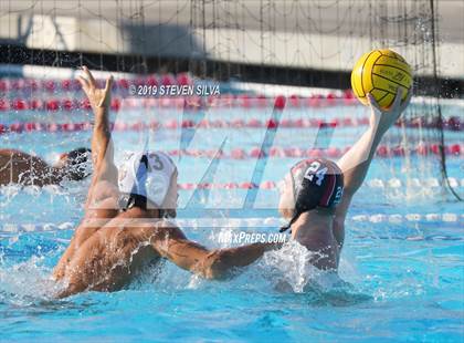 Thumbnail 2 in Harvard-Westlake vs. Huntington Beach (CIF SoCal Regional D1 Semifinal) photogallery.