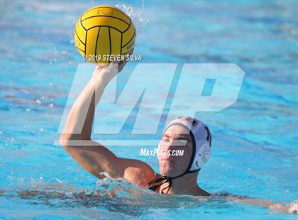 Thumbnail 3 in Harvard-Westlake vs. Huntington Beach (CIF SoCal Regional D1 Semifinal) photogallery.
