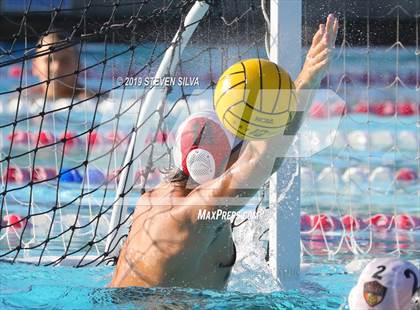 Thumbnail 3 in Harvard-Westlake vs. Huntington Beach (CIF SoCal Regional D1 Semifinal) photogallery.