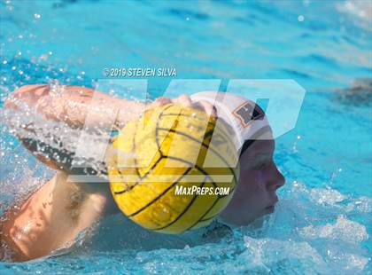 Thumbnail 2 in Harvard-Westlake vs. Huntington Beach (CIF SoCal Regional D1 Semifinal) photogallery.