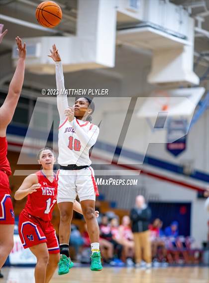 Thumbnail 3 in Western Harnett vs Terry Sanford (All American Conference Tournament First Round) photogallery.