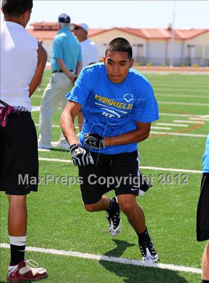 Thumbnail 1 in RT25 Receivers Camp (Sacramento) photogallery.