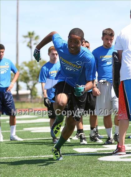 Thumbnail 2 in RT25 Receivers Camp (Sacramento) photogallery.