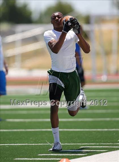 Thumbnail 3 in RT25 Receivers Camp (Sacramento) photogallery.