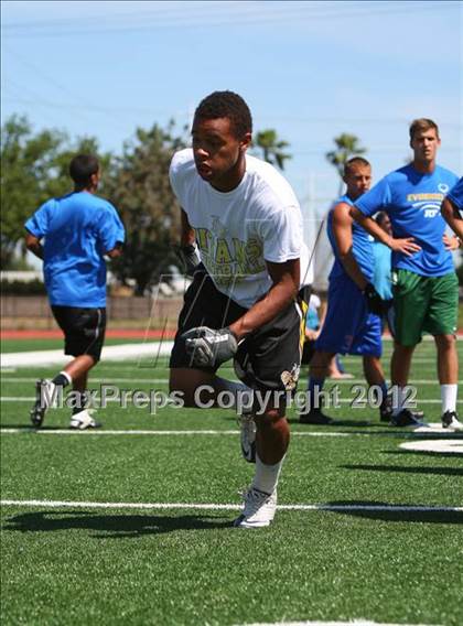 Thumbnail 1 in RT25 Receivers Camp (Sacramento) photogallery.