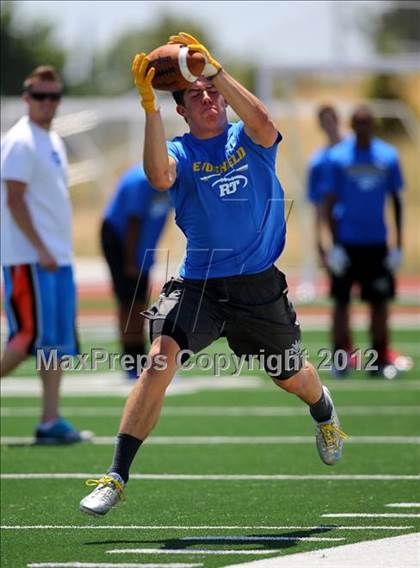 Thumbnail 1 in RT25 Receivers Camp (Sacramento) photogallery.