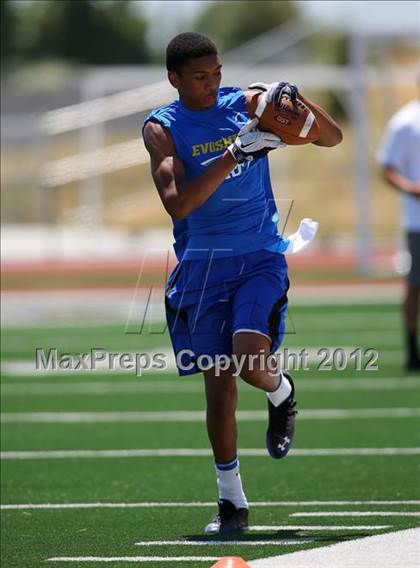 Thumbnail 1 in RT25 Receivers Camp (Sacramento) photogallery.