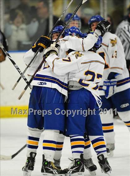 Thumbnail 1 in Hall/Southington @ Newington/Berlin photogallery.