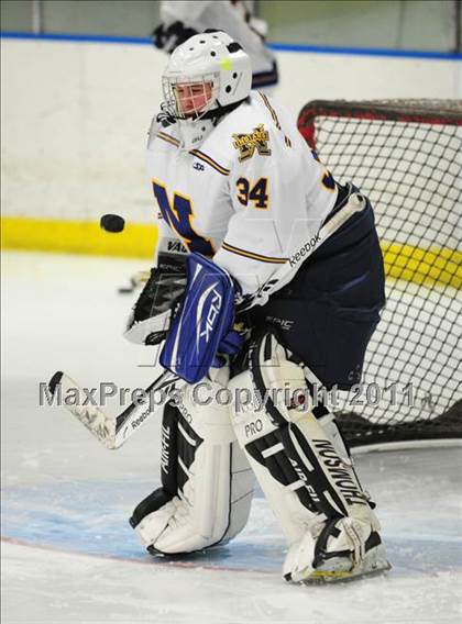 Thumbnail 1 in Hall/Southington @ Newington/Berlin photogallery.