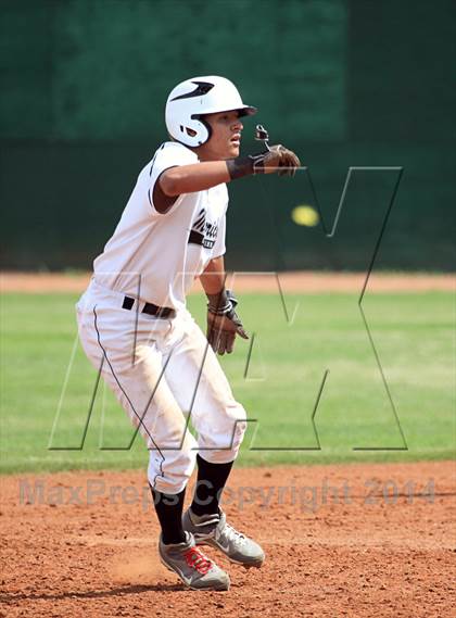 Thumbnail 3 in Uvalde vs. Winn (Border Olympics) photogallery.
