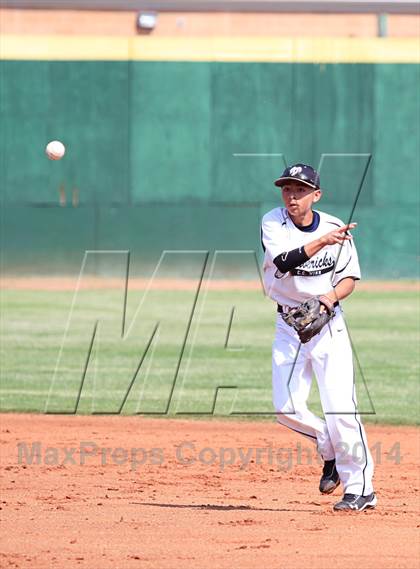 Thumbnail 3 in Uvalde vs. Winn (Border Olympics) photogallery.