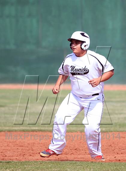 Thumbnail 2 in Uvalde vs. Winn (Border Olympics) photogallery.