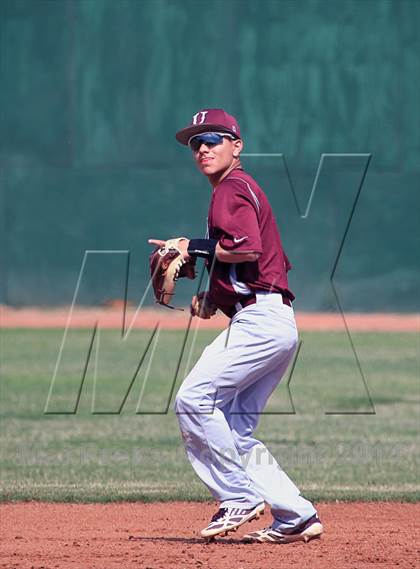 Thumbnail 1 in Uvalde vs. Winn (Border Olympics) photogallery.