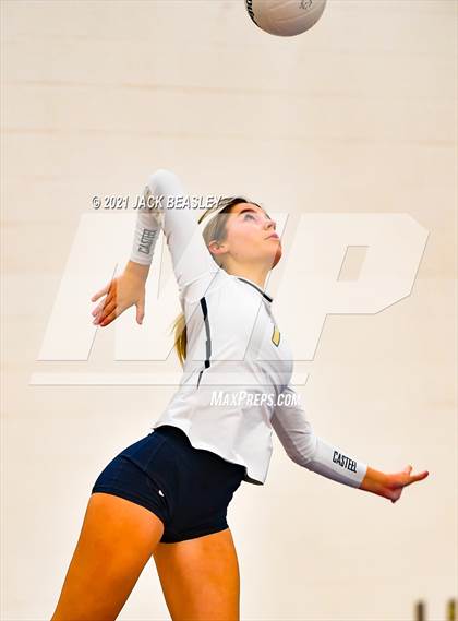 Thumbnail 1 in Desert Mountain @ Casteel photogallery.