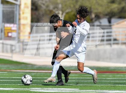 Thumbnail 2 in Victoria East vs. Seguin (Dripping Springs Invitational) photogallery.