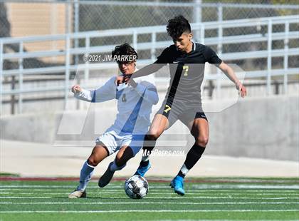 Thumbnail 1 in Victoria East vs. Seguin (Dripping Springs Invitational) photogallery.