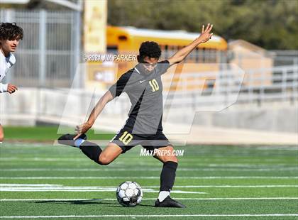 Thumbnail 2 in Victoria East vs. Seguin (Dripping Springs Invitational) photogallery.