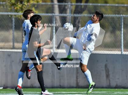 Thumbnail 3 in Victoria East vs. Seguin (Dripping Springs Invitational) photogallery.