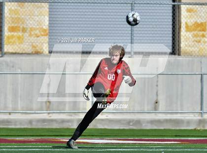 Thumbnail 3 in Victoria East vs. Seguin (Dripping Springs Invitational) photogallery.
