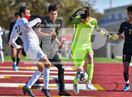 Thumbnail 3 in Victoria East vs. Seguin (Dripping Springs Invitational) photogallery.