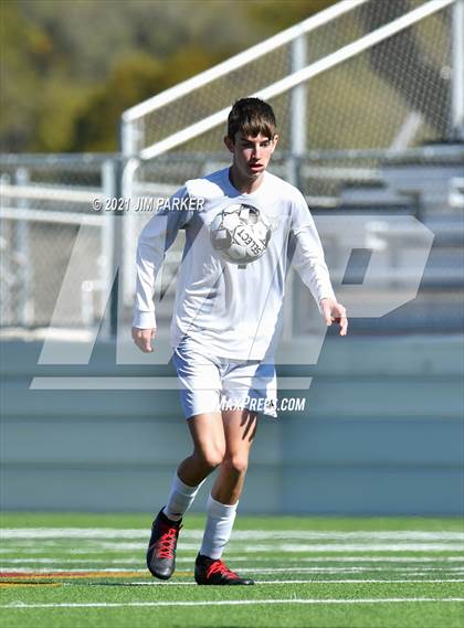 Thumbnail 1 in Victoria East vs. Seguin (Dripping Springs Invitational) photogallery.