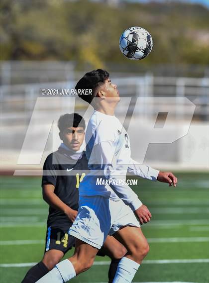 Thumbnail 2 in Victoria East vs. Seguin (Dripping Springs Invitational) photogallery.
