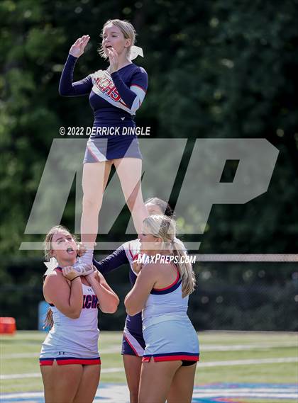 Thumbnail 3 in Kennedy Catholic photogallery.