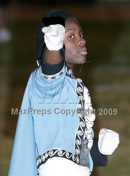Thumbnail 3 in Narbonne vs Carson (CIF LA City Section Playoffs) photogallery.