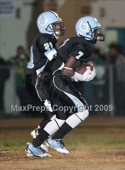 Thumbnail 1 in Narbonne vs Carson (CIF LA City Section Playoffs) photogallery.