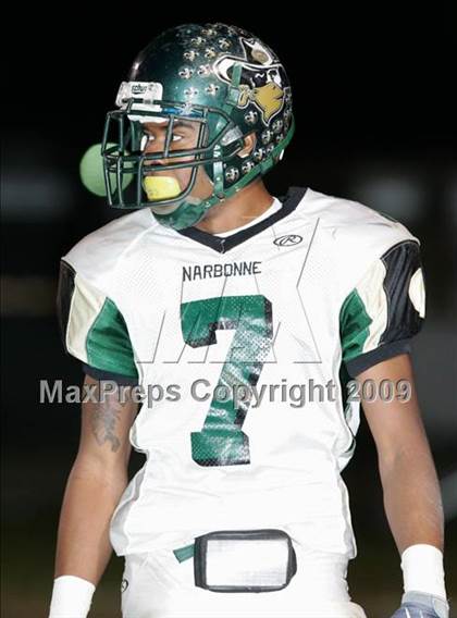 Thumbnail 2 in Narbonne vs Carson (CIF LA City Section Playoffs) photogallery.