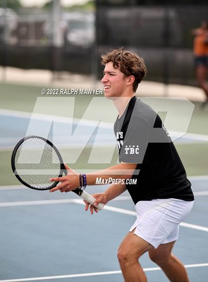 Thumbnail 2 in UIL 4A, 5A, & 6A Boys State Tennis Finals  photogallery.