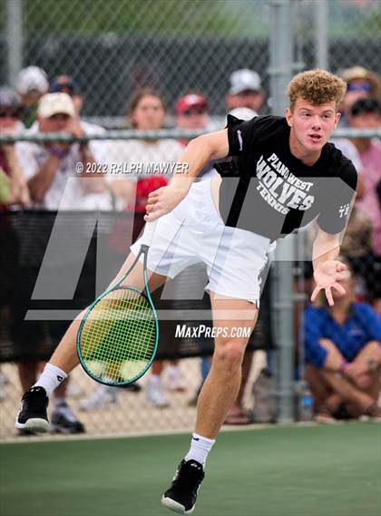 Thumbnail 2 in UIL 4A, 5A, & 6A Boys State Tennis Finals  photogallery.