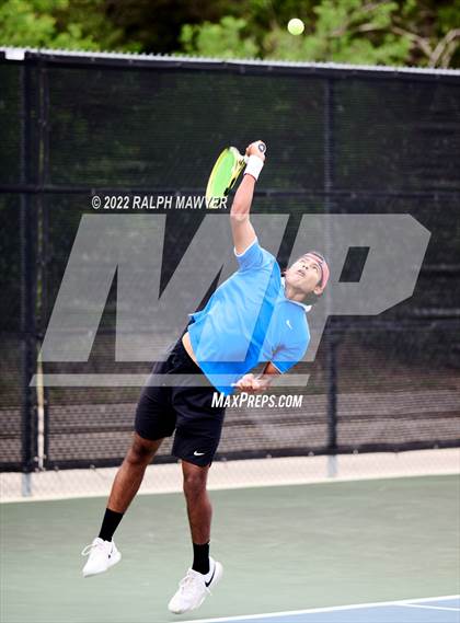 Thumbnail 1 in UIL 4A, 5A, & 6A Boys State Tennis Finals  photogallery.