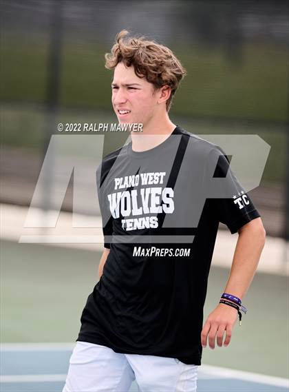 Thumbnail 1 in UIL 4A, 5A, & 6A Boys State Tennis Finals  photogallery.