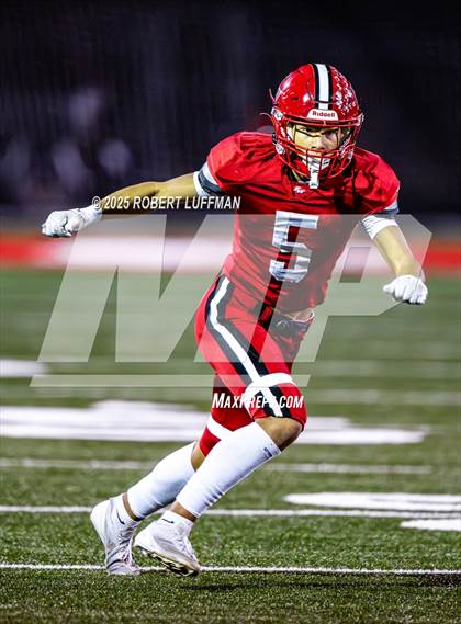 Thumbnail 1 in Hayesville @ East Wilkes (NCHSAA 2A Round 2) photogallery.